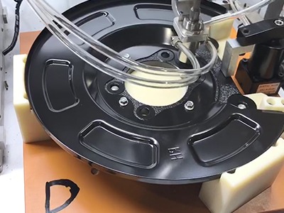 Screw lock for car wheel